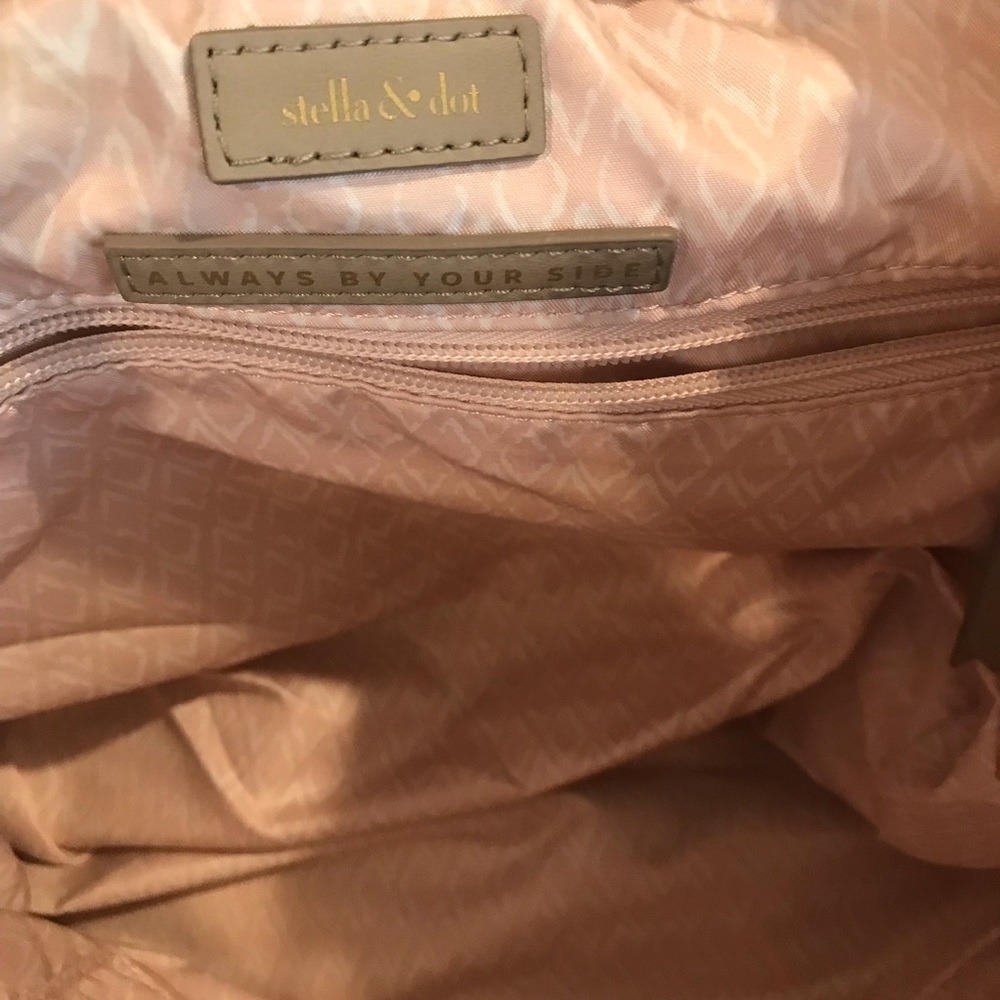 Stella & Dot shoulder Ellie hobo bag knit - Picture 4 of 4
